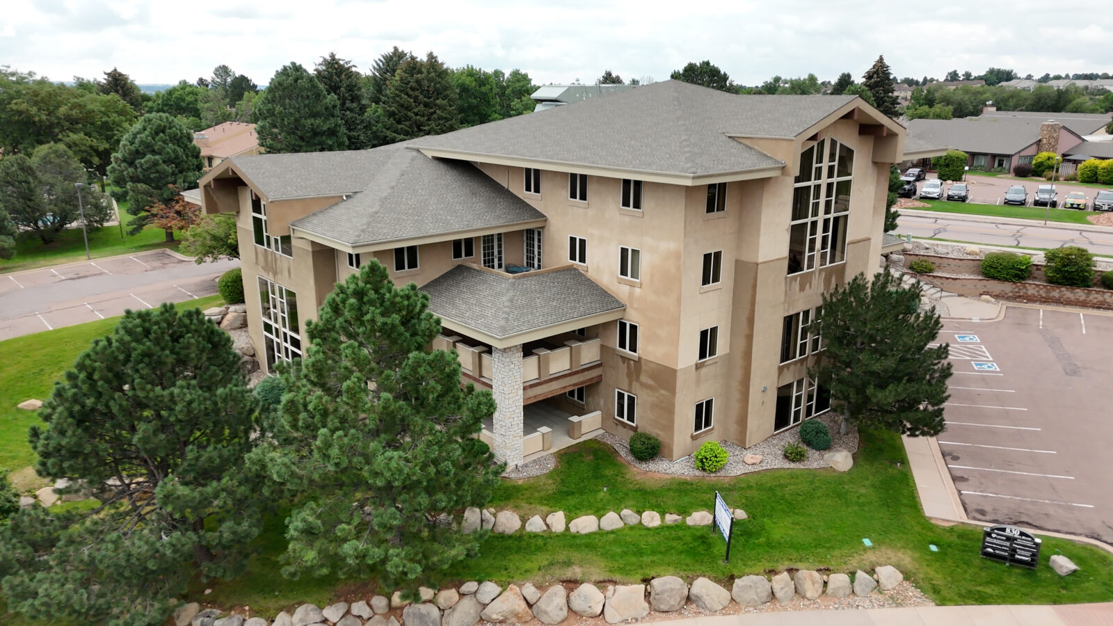 DJI_20250823112952_0326_D.MP4.00_04_48_27.Still021